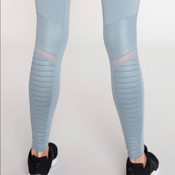 ALO Highwaist Moto Legging - NWT - Picture 2 of 8